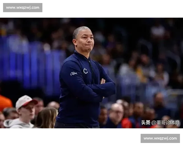 泰伦卢别硬撑了！科林斯适配小卡祖巴茨却替补，快船等不起
